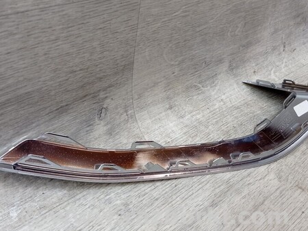 ФОТО Молдинг хром накладка решітки переднього бампера ліва для Audi (Ауди) A4 B9 - 8W2, 8W5 (06.2015-...) Киев