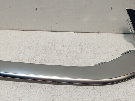 ФОТО Накладка решетка бампера правая для Audi (Ауди) A4 B9 - 8W2, 8W5 (06.2015-...) Киев