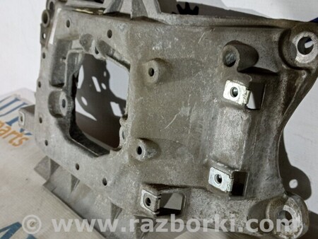 ФОТО Подушка коробки передач АКПП для Audi (Ауди) A4 B9 - 8W2, 8W5 (06.2015-...) Киев