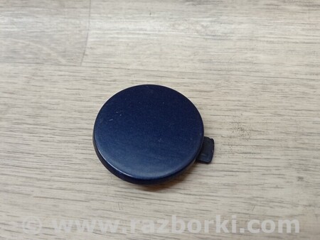 ФОТО Заглушка бампера буксировочного крюка передняя для Audi (Ауди) A5 8T (03.2007-11.2016) Киев