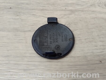 ФОТО Заглушка бампера буксировочного крюка передняя для Audi (Ауди) A5 8T (03.2007-11.2016) Киев