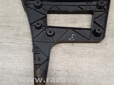 ФОТО Кронштейн кріплення заднього бампера правий для Audi (Ауди) A5 8T (03.2007-11.2016) Киев