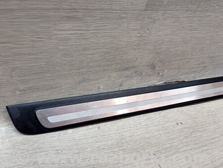 ФОТО Накладка порога внутрішня передня ліва для Audi (Ауди) A5 8T (03.2007-11.2016) Киев