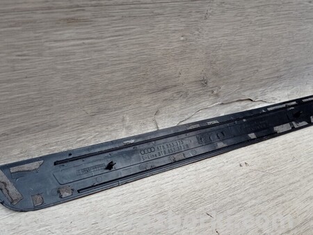 ФОТО Накладка порога внутрішня передня ліва для Audi (Ауди) A5 8T (03.2007-11.2016) Киев