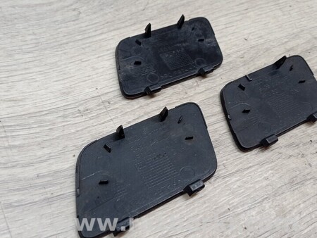 ФОТО Заглушка бампера буксировочного крюка передняя для Audi (Ауди) A6 C6 (02.2004-12.2010) Київ