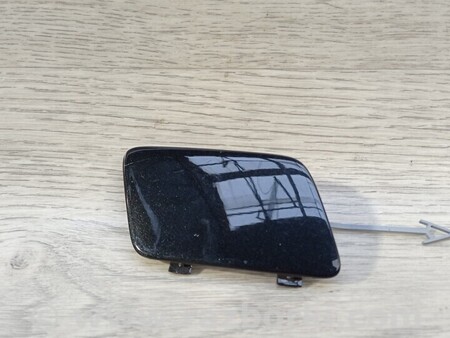 ФОТО Заглушка бампера буксировочного крюка передняя для Audi (Ауди) A6 C6 (02.2004-12.2010) Киев