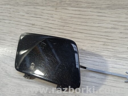 ФОТО Заглушка бампера буксировочного крюка передняя для Audi (Ауди) A6 C6 (02.2004-12.2010) Киев