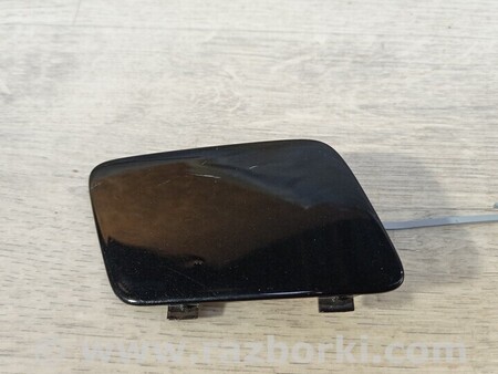 ФОТО Заглушка бампера буксировочного крюка передняя для Audi (Ауди) A6 C6 (02.2004-12.2010) Киев