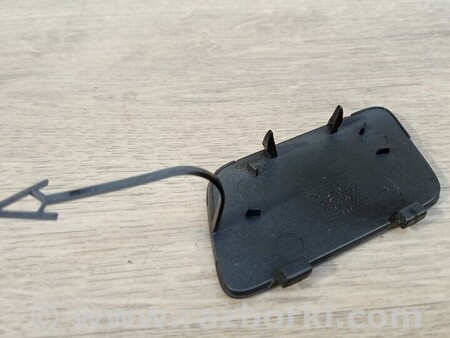 ФОТО Заглушка бампера буксировочного крюка передняя для Audi (Ауди) A6 C6 (02.2004-12.2010) Киев