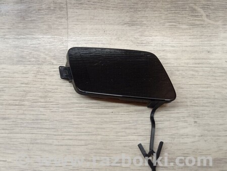 ФОТО Заглушка бампера буксировочного крюка передняя для Audi (Ауди) A6 C6 (02.2004-12.2010) Киев