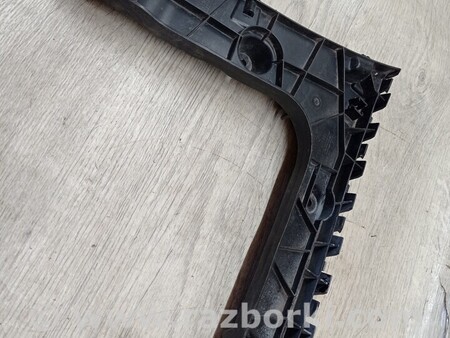 ФОТО Кронштейн кріплення направляюча заднього бампера лівий для Audi (Ауди) A6 C6 (02.2004-12.2010) Київ