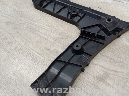 ФОТО Кронштейн кріплення направляюча заднього бампера лівий для Audi (Ауди) A6 C6 (02.2004-12.2010) Київ