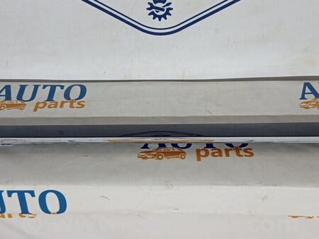 ФОТО Молдинг двері передньої правої для Audi (Ауди) A6 C6 (02.2004-12.2010) Киев