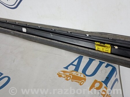 ФОТО Молдинг двері передньої правої для Audi (Ауди) A6 C6 (02.2004-12.2010) Киев