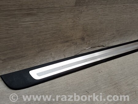 ФОТО Накладка порога передня права для Audi (Ауди) A6 C6 (02.2004-12.2010) Киев