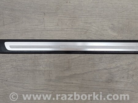 ФОТО Накладка порога передня права для Audi (Ауди) A6 C6 (02.2004-12.2010) Киев