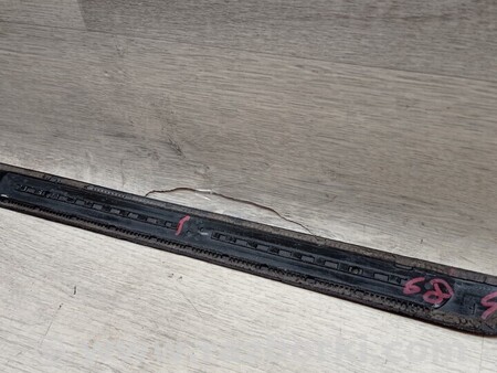 ФОТО Накладка порога передня права для Audi (Ауди) A6 C6 (02.2004-12.2010) Киев