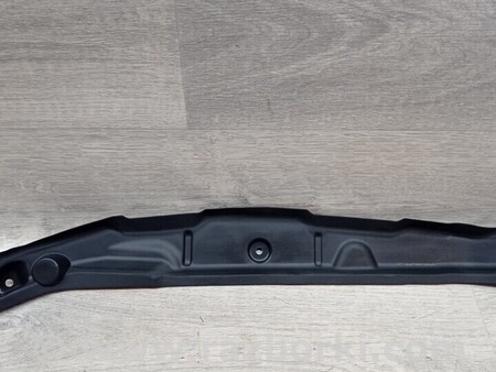 ФОТО Пильник накладка захист переднього крила правий для Audi (Ауди) A6 C6 (02.2004-12.2010) Київ