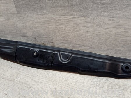 ФОТО Пильник накладка захист переднього крила правий для Audi (Ауди) A6 C6 (02.2004-12.2010) Київ