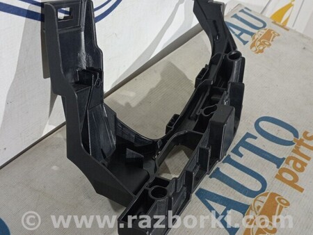 ФОТО Рест кронштейн заднього бампера правий для Audi (Ауди) A6 C6 (02.2004-12.2010) Киев