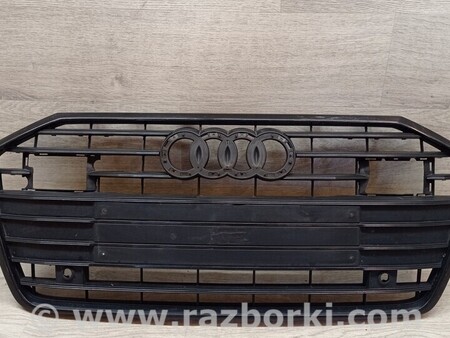 ФОТО Решетка радиатора бампера переднего дефект для Audi (Ауди) A6 C6 (02.2004-12.2010) Киев