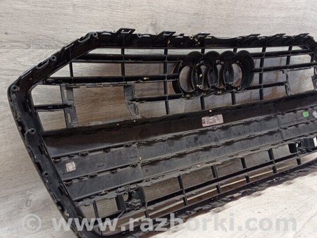 ФОТО Решетка радиатора бампера переднего дефект для Audi (Ауди) A6 C6 (02.2004-12.2010) Киев