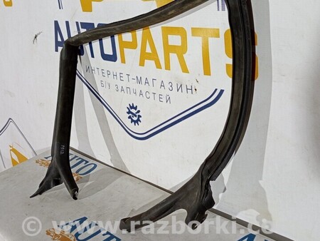 ФОТО С7 Ущільнювач гумка двері задньої правої верх для Audi (Ауди) A7 4G (07.2010-05.2018) Киев