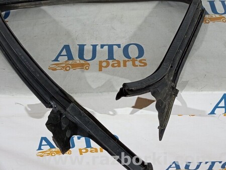 ФОТО С7 Ущільнювач гумка двері задньої правої верх для Audi (Ауди) A7 4G (07.2010-05.2018) Киев