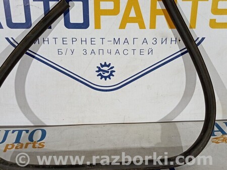 ФОТО Ущільнювач двері передньої правої верх низ для Audi (Ауди) A7 4G (07.2010-05.2018) Киев