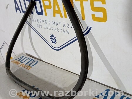 ФОТО Ущільнювач двері передньої правої верх низ для Audi (Ауди) A7 4G (07.2010-05.2018) Киев