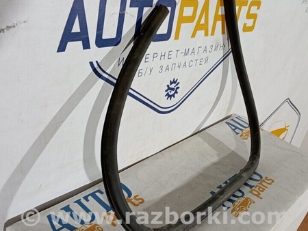 ФОТО Ущільнювач двері передньої правої верх низ для Audi (Ауди) A7 4G (07.2010-05.2018) Киев