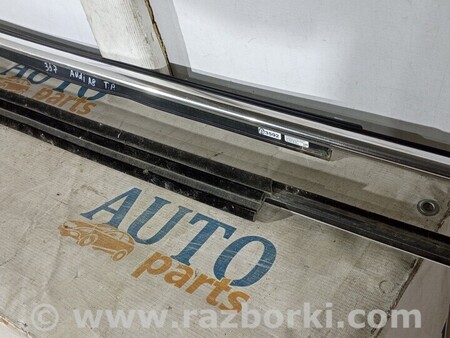 ФОТО Молдинг двері передній лівий правий хром для Audi (Ауди) A8 D5 (07.2017-...) Киев