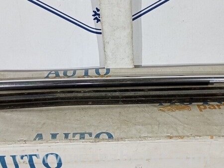 ФОТО Молдинг двері передній лівий правий хром для Audi (Ауди) A8 D5 (07.2017-...) Киев