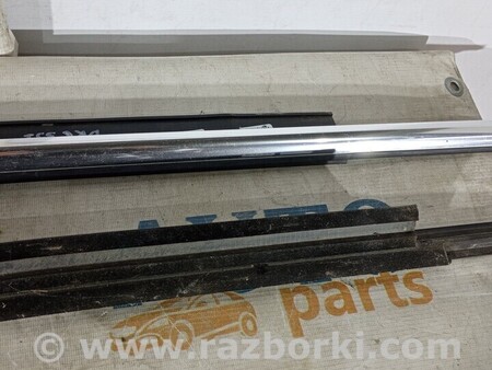 ФОТО Молдинг двері передній лівий правий хром для Audi (Ауди) A8 D5 (07.2017-...) Киев