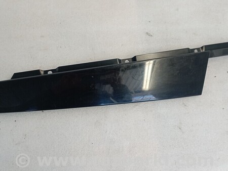 ФОТО Накладка двери стойки передняя правая для Audi (Ауди) A8 D5 (07.2017-...) Киев