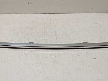 ФОТО Накладка листва хром бампера заднего для Audi (Ауди) A8 D5 (07.2017-...) Киев