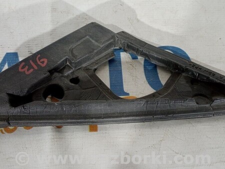 ФОТО Ущільнювач двері передньої для Audi (Ауди) A8 D5 (07.2017-...) Киев