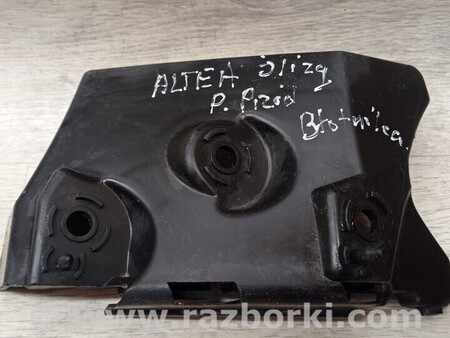 ФОТО Kронштейн кріплення направляюча переднього бампера правий для Seat Altea Киев