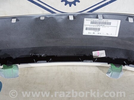 ФОТО Рест Накладка крыла переднего правого накладка крила для Volkswagen Amarok Київ