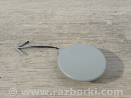 ФОТО Заглушка бампера буксировочного крюка передняя для Seat Arona KJ7 (17-...) Киев