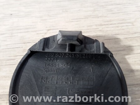 ФОТО Заглушка бампера буксировочного крюка передняя для Seat Arona KJ7 (17-...) Киев