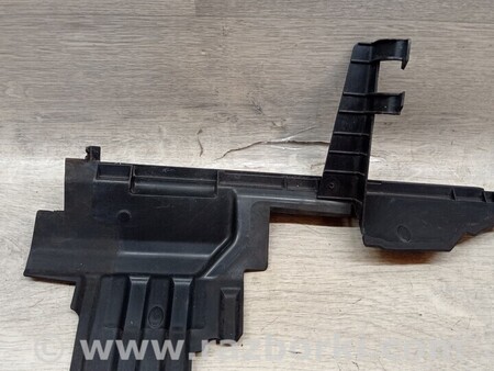 ФОТО Повітропровід дефлектор панелі радіатора лівий для Opel Astra H (2004-2014) Киев