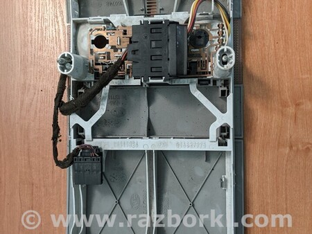 ФОТО Фонарь салона потолка передний для Opel Astra H (2004-2014) Киев