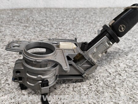 ФОТО Замок зажигания запалювання для Opel Astra H (2004-2014) Киев