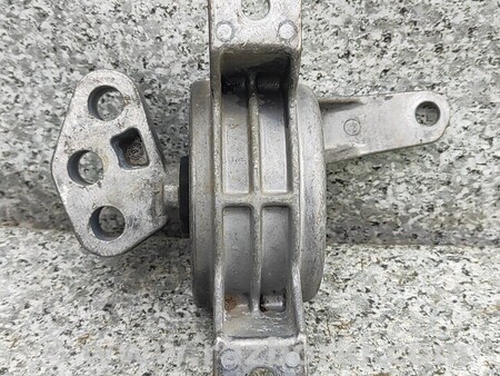 ФОТО Подушка двигателя мотора для Opel Astra H (2004-2014) Киев