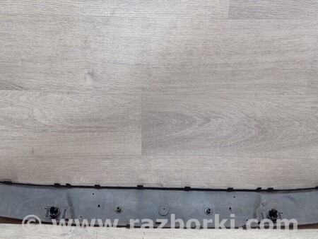 ФОТО Молдинг бампера переднего центральный для Opel Astra J (2009-2016) Киев