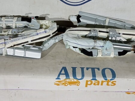 ФОТО Подушка потолка левая правая Подушка стелі ліва для Mitsubishi ASX Київ