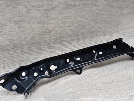 ФОТО Кронштейн крепления фары передней левой для Toyota Auris E180 (08.2012-03.2018) Киев