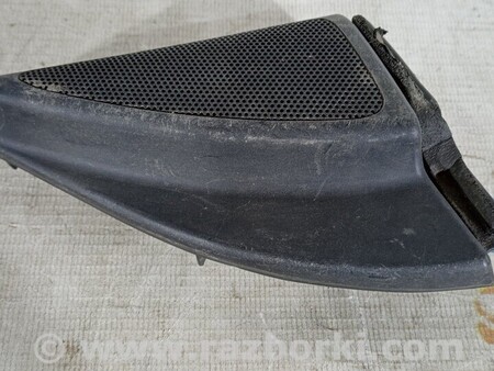 ФОТО Кутник внутрішній передніх правих дверей для Toyota Avensis (все года выпуска) Киев