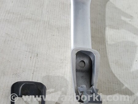 ФОТО Ручка двери задней левая наружная Ручка дверей для Toyota Avensis (все года выпуска) Киев